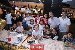  Celebrando a Paulo.