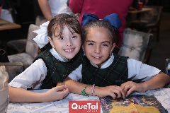  Valeria y Patricia.