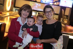  Leticia Talancón, Alejandro, Lorena y María Del Castillo.