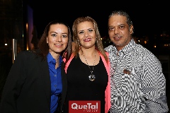  Claudia Delgado, Silvia Quiñones y Víctor Sanz .