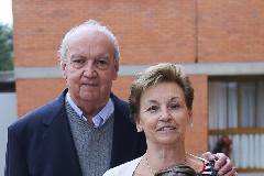  Carlos González, Yuya Martí y su nieta Luz de Lourdes.