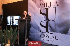 En la presentación de Mezcal Villasuso.