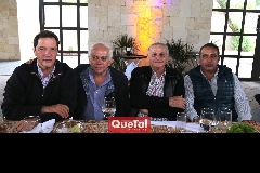  Pedro Martínez Abaroa, Filiberto Estrada, Manuel Abad y Hugo Moreno.
