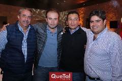  Con el cumpleañero.