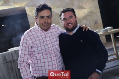  Alejandro Espinosa y José Leos.