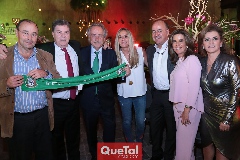  Fernando López, Juan Carlos Valladares, Decio De María y su esposa, Rafael Olmos, Martha Elena Muñiz y Adriana de Olmos.