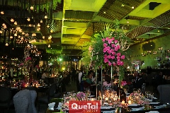  Una excelente decoración de Krea Eventos.