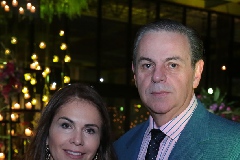  Gabriela Reséndez y Miguel Valladares.