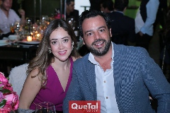  Roberta Martínez y Rodrigo Medellín.
