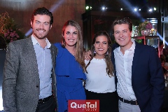  Los hermanos Roberto, Paulette, Danitza y Gastón Lozano.