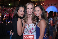  Elizabeth Castañón, Elizabeth Eichelmann y Alynn Ruiz.