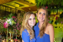  Great look, Miriam y Paulette.