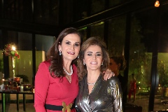  Raquel Eichelmann de Valladares y Adriana Carrera de Olmos.