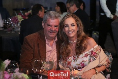  Luis José Ruiz y Elizabeth Eichelmann.