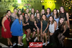 Felices por Raquel.