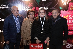  Felipe Vázquez, Carmelita Martínez de Vázquez, Rocío García de Sigona y José Sigona.