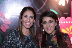  Gaby Pérez y Lupita Hernández.