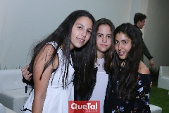 María José González, Ana y Arantza Castillo.