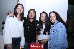 Bin, Regina, Paulina y Fernanda.