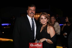  Héctor Gómez y Ana Isabel Gaviño .