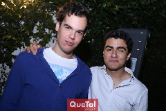  Carlos García y Adriaán Larrondo.