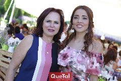  Nena Dávila de Díaz Infante y Paola Correa.