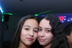  Ximena y Xime.