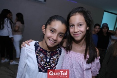  Montse y Ximena.