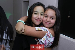  Ximena y Andrea.