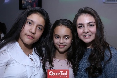 Maylin, Mónica y Ceci.