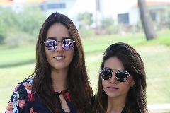  Andrea y Lorena Navarrete.