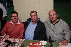 Mauricio Alcalde, Carlos Esparza y Juan Romo.