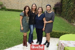  Sandra y Lorena Aldrete, Lupita Estrada y Patricia Aldrete.