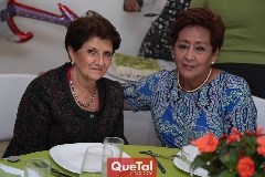  María Del Carmen Soneto y Linda Segovia.