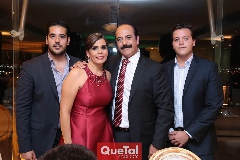  José Antonio Alonso, Luz Elena Motilla de Alonso, José Antonio y José Francisco Alonso.