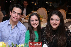  José María González, Ana Sofía Patiño y Úrsula Werge.