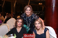  Mireya Payán, Ángeles Barba y Celina Conde.