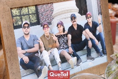 Familia Alonso.