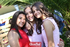  Montse, Jimena y Fantine .