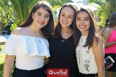  Andrea, Sofía y María.
