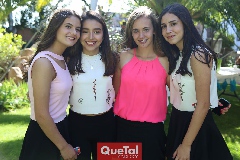  Buenas amigas .