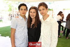  Patricio Aguillón, María Julia y José Fer .