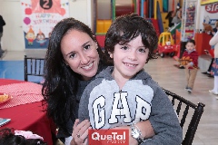  Roxana Sáenz y Christian Durán.