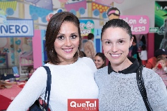  Cristina Herrán y Carmen Maeda.