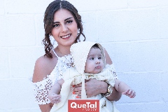  Gerardo con su tía, Bárbara García.