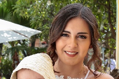  Gerardo con su tía Bárbara.