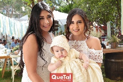 Yesenia Villarreal, Brenda García y Gerardo.