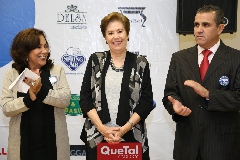  Lourdes Gómez, Bertha Garza  y Eduardo Gómez.