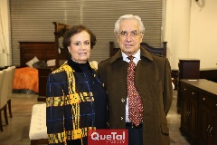  Yolanda González y Octaviano Gómez .