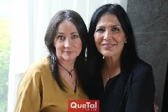  Rosalba Espinoza y Laura Gómez.